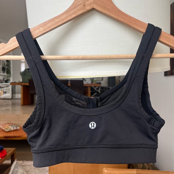 Lululemon Drop It Like It’s Hot Bra - Picture 3 of 4